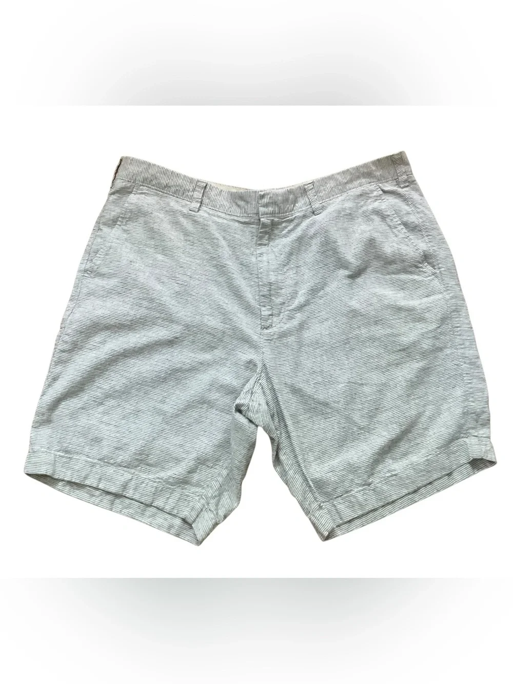 J. Crew Men’s Seersucker 9” Inseam Flat Front Shorts